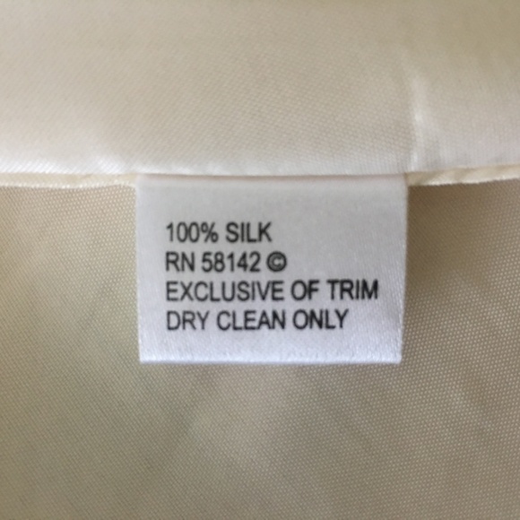 Kelly and Diane Silk Stylish & Sleek Suit - Picture 8 of 16